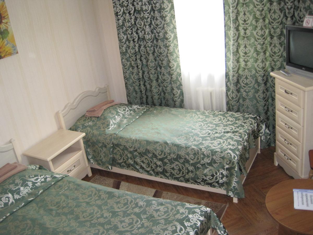Uman Hotel Exterior foto