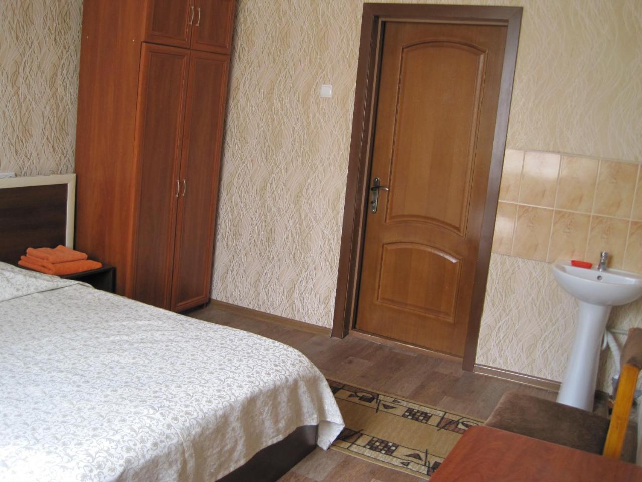Uman Hotel Exterior foto
