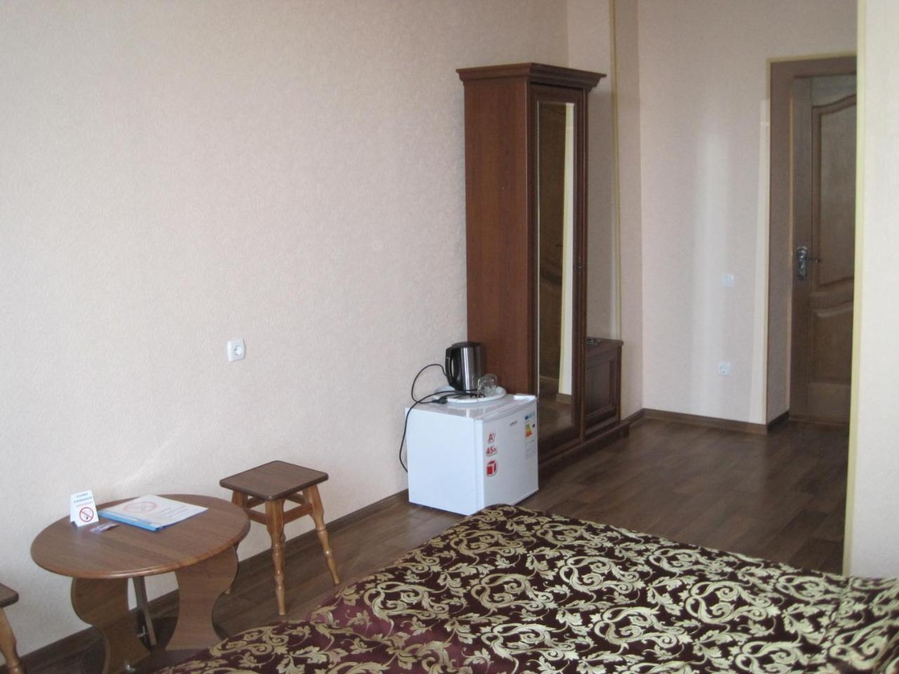 Uman Hotel Exterior foto